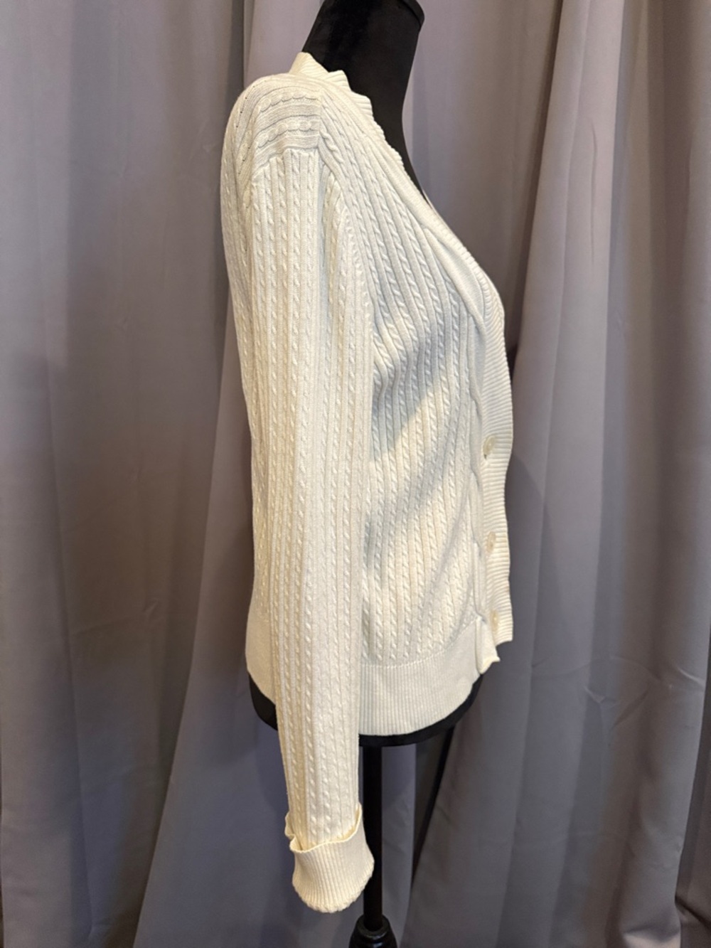 Lauren Ralph Lauren White Cable Knit V-Neck Button Cardigan - Picture 3 of 9